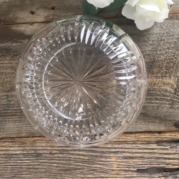 Cut Crystal Large Bowl - Picture 4 of 6